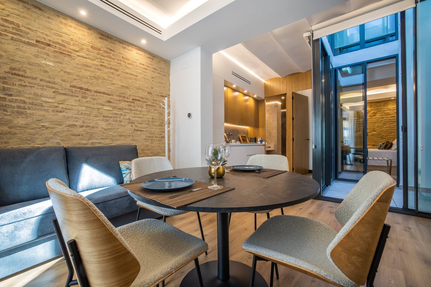 victoria olivia suites